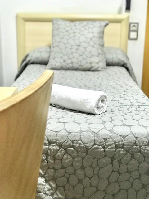 Hostal Бадалона Екстер'єр фото
