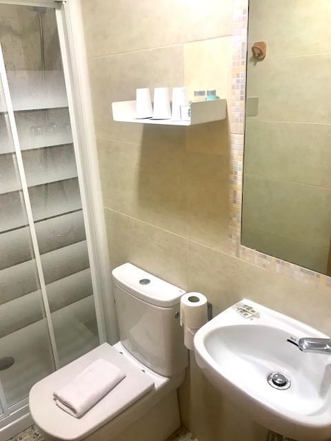 Hostal Бадалона Екстер'єр фото